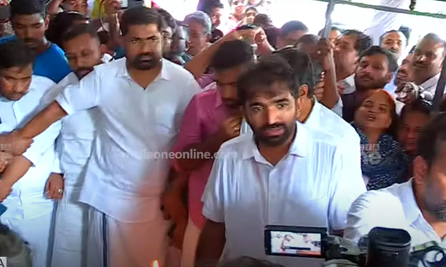 chandy oommen chandy oommen