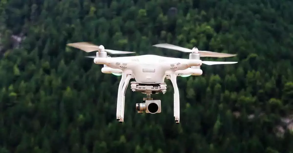 Transport Commissioner, AI cameras will be placed on drones, AI camera surveillance , latest malayalam news, ട്രാൻസ്പോർട്ട് കമ്മീഷണർ, AI ക്യാമറകൾ ഡ്രോണുകളിൽ സ്ഥാപിക്കും, AI ക്യാമറ നിരീക്ഷണം, ഏറ്റവും പുതിയ മലയാളം വാർത്തകൾ Transport Commissioner, AI cameras will be placed on drones, AI camera surveillance , latest malayalam news, ട്രാൻസ്പോർട്ട് കമ്മീഷണർ, AI ക്യാമറകൾ ഡ്രോണുകളിൽ സ്ഥാപിക്കും, AI ക്യാമറ നിരീക്ഷണം, ഏറ്റവും പുതിയ മലയാളം വാർത്തകൾ