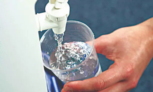 Rajasthan Teacher,Dalit Student Allegedly Thrashed For Drinking Water From Teachers Camper,Dalit boy beaten by teacher,; ദലിത് വിദ്യാർഥിയെ  ജാതിപറഞ്ഞ് ക്രൂരമായി മർദിച്ചതായി പരാതി,രാജസ്ഥാനില്‍ വിദ്യാര്‍ഥിയെ മര്‍ദിച്ചു