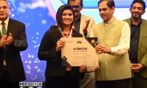 മീഡിയവൺ മബ്റൂക്ക് ഗൾഫ് ടോപ്പേഴ്സ്; അബൂദബിയിൽ പുരസ്കാരങ്ങൾ സമ്മാനിച്ചു മീഡിയവൺ മബ്റൂക്ക് ഗൾഫ് ടോപ്പേഴ്സ്; അബൂദബിയിൽ പുരസ്കാരങ്ങൾ സമ്മാനിച്ചു