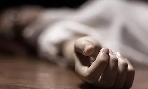 kozhikode kadamakudi four peoples in a family found dead