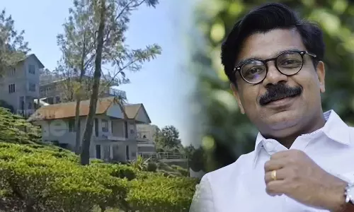 Chinnakanal panchayat renewed license for the Congress MLA Mathew Kuzhalnadan