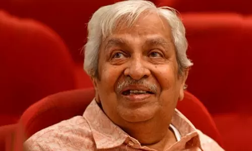 എഴുത്തുകാരൻ പ്രൊഫ.സി.ആർ ഓമനക്കുട്ടൻ അന്തരിച്ചു