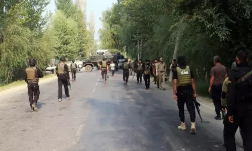 ഉറിയിൽ ഏറ്റുമുട്ടൽ; മൂന്ന് ഭീകരരെ വധിച്ച് സെെന്യം