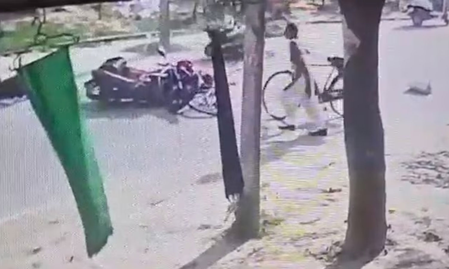 UP girl falls off cycle as men pull dupatta, dies after bike runs her over