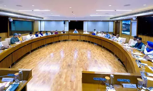 വനിതാ സംവരണ ബില്ലിന് കേന്ദ്രമന്ത്രിസഭയുടെ അംഗീകാരം