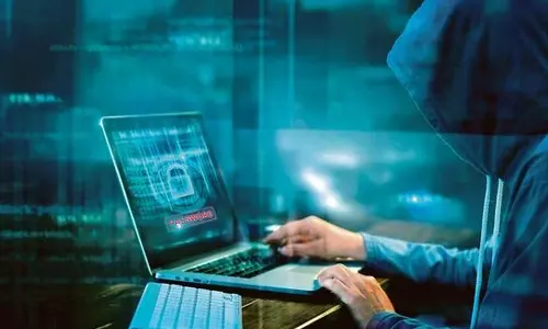 മുംബൈ പൊലീസ് എന്ന പേരിൽ ഓൺലൈൻ തട്ടിപ്പ്