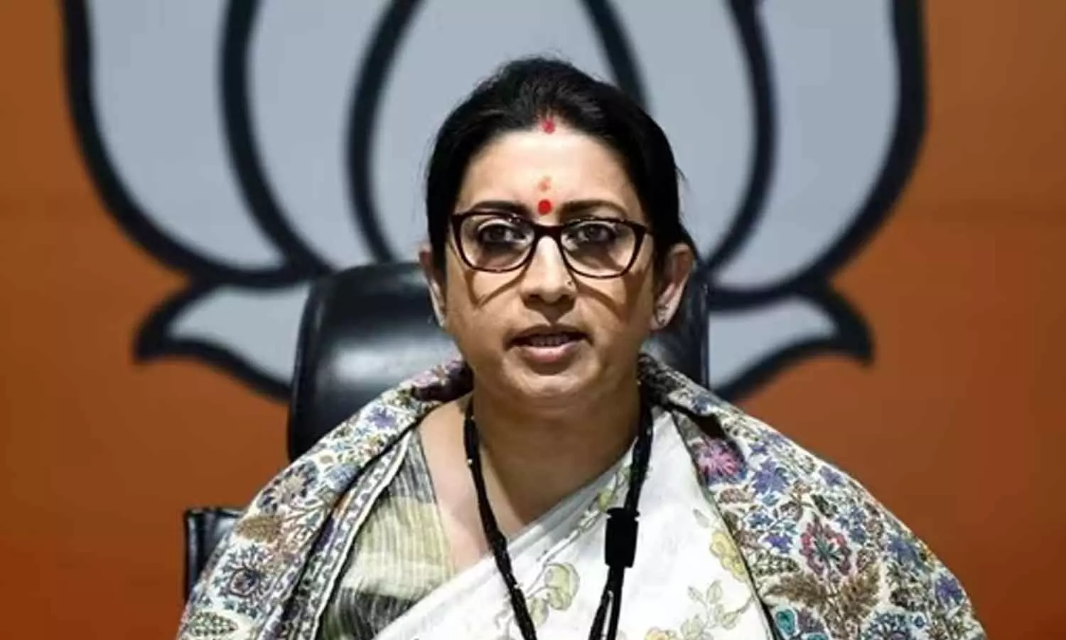 Goddess Lakshmi has taken a Constitutional form through this bill says union minister smriti irani Goddess Lakshmi has taken a Constitutional form through this bill says union minister smriti irani