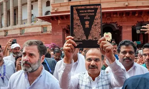 ഭരണഘടനയുടെ ആമുഖത്തിൽ നിന്ന് മതേതരത്വം വെട്ടി; ഗുരുതര പിഴവെന്ന് കോൺഗ്രസ്