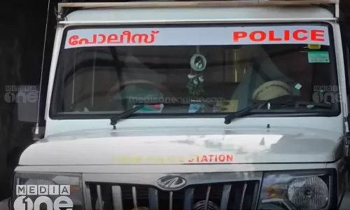 girl put up for sale through social media: Police say the accused is her stepmother,idukki,പതിനൊന്നുകാരിയെ വിൽപ്പനക്ക് വെച്ച സംഭവം: പ്രതി രണ്ടാനമ്മയാണെന്ന് പൊലീസ്,