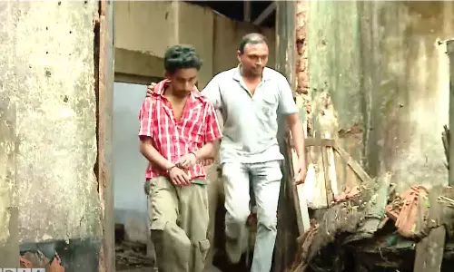 കോഴിക്കോട് കുറ്റിക്കാട്ടൂരിൽ പൊലീസുകാരനെ കുത്തിപരിക്കേൽപ്പിച്ചയാൾ പിടിയിൽ