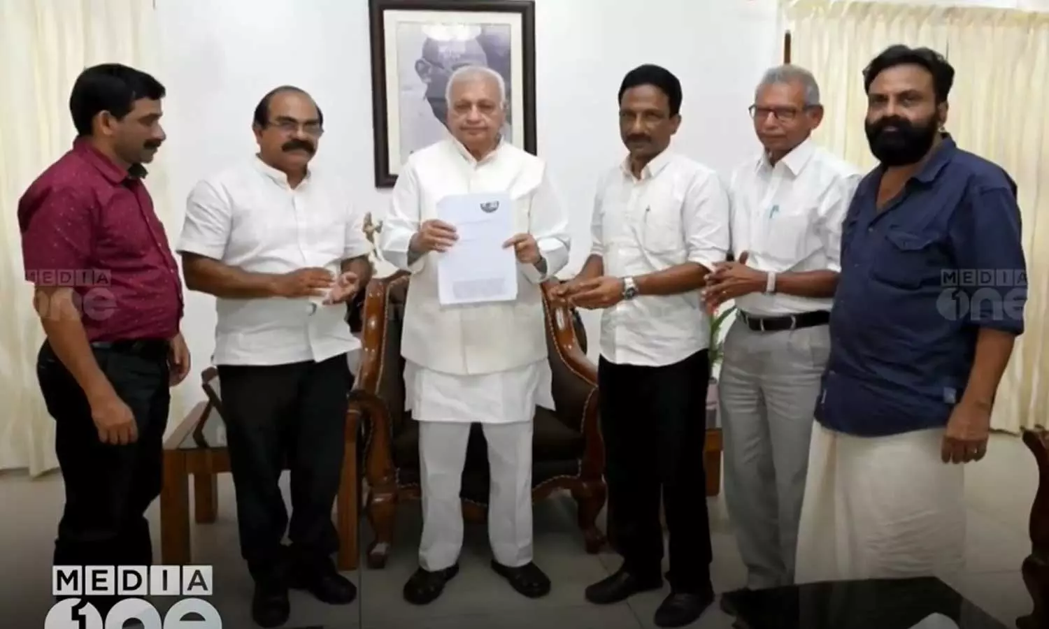 ഭൂനിയമ ഭേദഗതി ബില്ലിൽ ആശങ്കയറിയിച്ച് ഇടുക്കിയിലെ കർഷക സംഘടനകൾ ഭൂനിയമ ഭേദഗതി ബില്ലിൽ ആശങ്കയറിയിച്ച് ഇടുക്കിയിലെ കർഷക സംഘടനകൾ