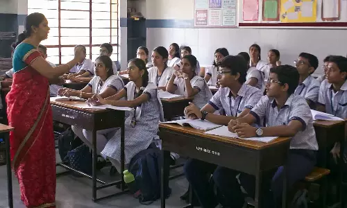 സ്കൂൾ മേഖലയിലെ അധ്യാപന രീതിയിൽ സമഗ്രമായ മാറ്റം വേണമെന്ന് പാഠ്യപദ്ധതി ചട്ടക്കൂടിൽ നിർദേശം