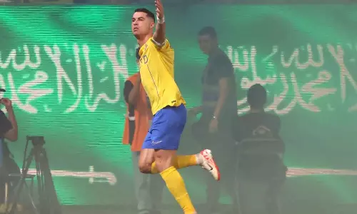 Saudi Pro League, smoke goal, cristiano ronaldo,