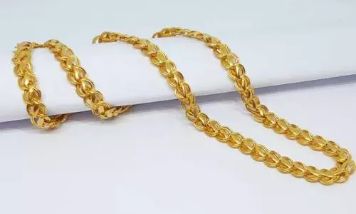 Koduvalli petrol pump theft, Rold Gold Chains had stolen from the Koduvalli petrol pump,കൊടുവള്ളി പെട്രോൾ പമ്പിൽ നിന്ന് മോഷണം പോയത് മുക്കു പണ്ടം,പെട്രോൾ പമ്പ് കവര്‍ച്ച,മോഷ്ടിച്ചത് മുക്കുപണ്ടം