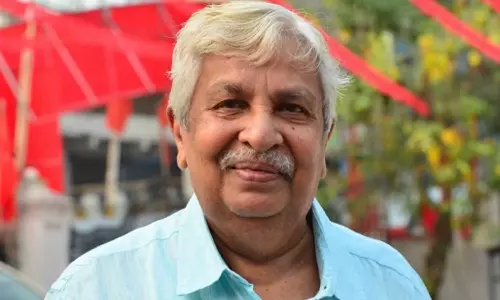 സി.ആർ ഓമനക്കുട്ടനെ അനുസ്മരിച്ച് മഹാരാജാസ് കോളജിലെ പൂർവ വിദ്യാർഥികൾ