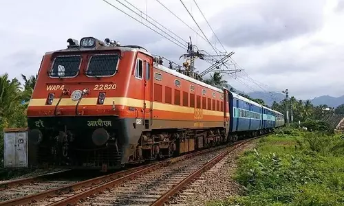 റെയിൽവേയുടെ എക്സ്പ്രസ് കൊള്ള