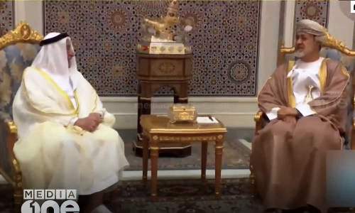 ഷാർജ ഭരണാധികാരി ഒമാൻ സുൽത്താനുമായി കൂടിക്കാഴ്ച നടത്തി