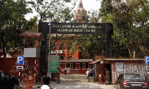 വീരപ്പൻ വേട്ടയ്ക്കിടെ ഗോത്ര സ്ത്രീകളെ കൂട്ടബലാത്സംഗം ചെയ്ത സംഭവം; മുഴുവൻ പ്രതികളും കുറ്റക്കാരെന്ന് മദ്രാസ് ഹൈക്കോടതി വീരപ്പൻ വേട്ടയ്ക്കിടെ ഗോത്ര സ്ത്രീകളെ കൂട്ടബലാത്സംഗം ചെയ്ത സംഭവം; മുഴുവൻ പ്രതികളും കുറ്റക്കാരെന്ന് മദ്രാസ് ഹൈക്കോടതി