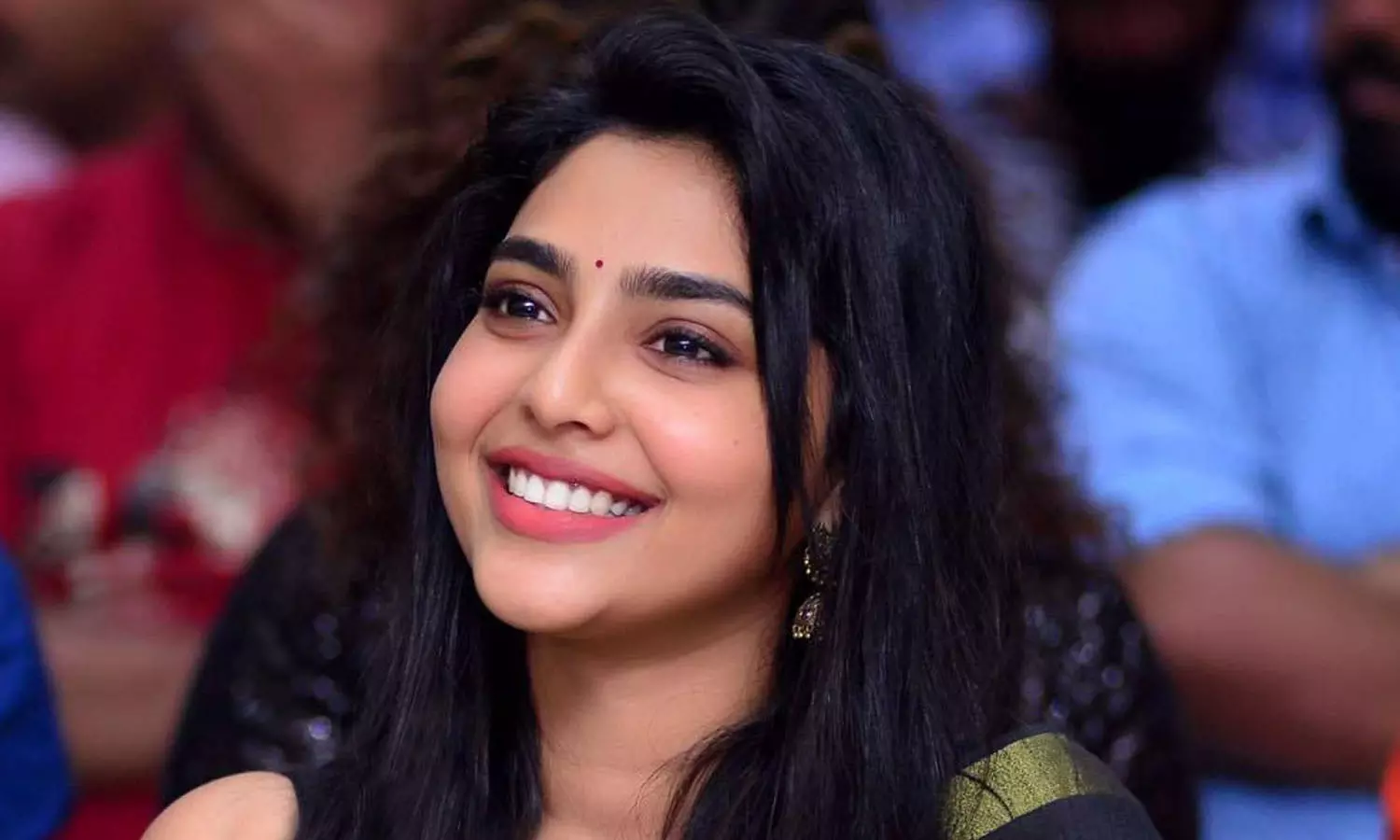 ഐശ്വര്യ ലക്ഷ്മി ഐശ്വര്യ ലക്ഷ്മി