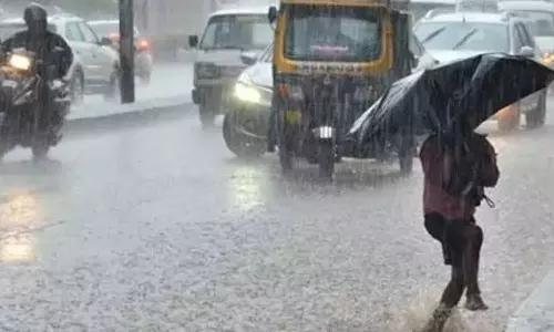 , മഴ അപ്ഡേറ്റ്, മഴ മുന്നറിയിപ്പ്, ഏറ്റവും പുതിയ മലയാളം വാർത്തകൾ,Rain kerala