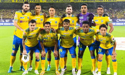 ദിമി പകരക്കാരുടെ ബഞ്ചിൽ, ലെസ്‌കോവിച്ച് ഇല്ല; ജംഷഡ്പൂരിനെതിരെ ബ്ലാസ്റ്റേഴ്‌സിന്റെ പ്ലേയിങ് ഇലവൻ