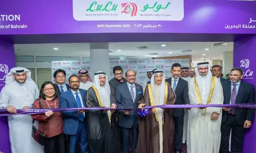 ലുലു ഗ്രൂപ്പിന്റെ ബഹ്‌റൈനിലെ പത്താമത് ഹൈപ്പർ മാർക്കറ്റ് ഗുദൈബിയയിൽ പ്രവർത്തനമാരംഭിച്ചു