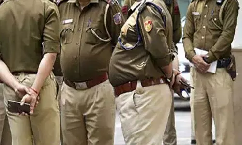 UP Cops Sexually Harass Woman In Park, Extort Money From Fiance