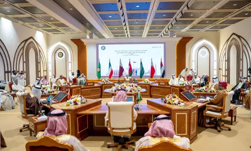 ഏകീകൃത ഗൾഫ് ടൂറിസ്റ്റ് വിസ ഉടൻ യാഥാർഥ്യമാകുമെന്ന് ഒമാൻ ടൂറിസം മന്ത്രി ഏകീകൃത ഗൾഫ് ടൂറിസ്റ്റ് വിസ ഉടൻ യാഥാർഥ്യമാകുമെന്ന് ഒമാൻ ടൂറിസം മന്ത്രി