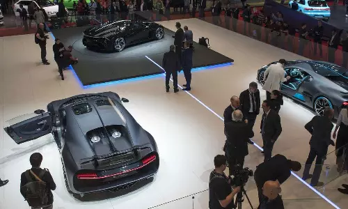 മുപ്പതിലേറെ പ്രമുഖ ബ്രാൻഡുകൾ പങ്കെടുക്കുന്ന ജനീവ അന്താരാഷ്ട്ര മോട്ടോർ ഷോയ്ക്ക് ഖത്തറിൽ തുടക്കമായി