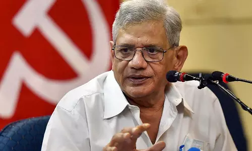 ഫലസ്തീന്‍ പ്രദേശങ്ങൾ കൈയ്യേറുന്നത് ഇസ്രായേല്‍ അവസാനിപ്പിക്കണം, ഇരു രാജ്യങ്ങളെയും അംഗീകരിക്കുന്ന യുഎൻ പരിഹാരനയം നടപ്പാക്കണം: യച്ചൂരി