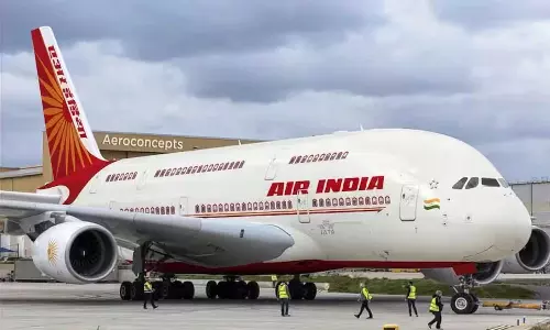 ഹമാസ് ഇസ്രായേൽ വ്യോമാക്രമണം; ഡൽഹിയിൽ നിന്ന് ടെൽ അവീവിലേക്കുള്ള എയർ ഇന്ത്യ വിമാന സർവീസ് റദ്ദാക്കി