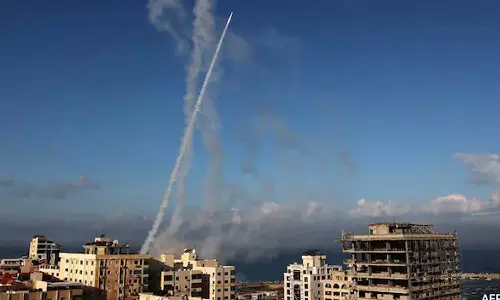 ഇസ്രയേലിലെ ഹമാസ് ആക്രമണം; മരണസംഖ്യ 150 ആയി