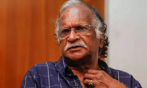 വയലാർ അവാർഡ് നേരത്തെ കിട്ടേണ്ടതായിരുന്നു; നാല് തവണ അവാർഡിൽ നിന്ന് മനഃപൂർവം ഒഴിവാക്കിയിട്ടുണ്ടെന്ന് ശ്രീകുമാരൻ തമ്പി