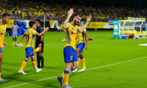 kerala blasters announced first eleven against mumbai city fc