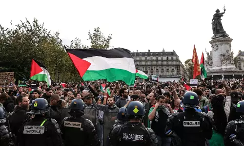 support of the Palestinian people on Republic Square