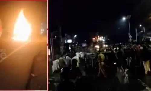 Two people were burnt to death when an autorickshaw caught fire at Kannurs Koothuparam