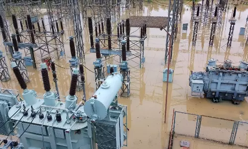 അതിതീവ്ര മഴ; കഴക്കൂട്ടം സബ് സ്റ്റേഷന്റെ പ്രവർത്തനം തടസപ്പെട്ടു, വൈദ്യുതി മുടങ്ങി