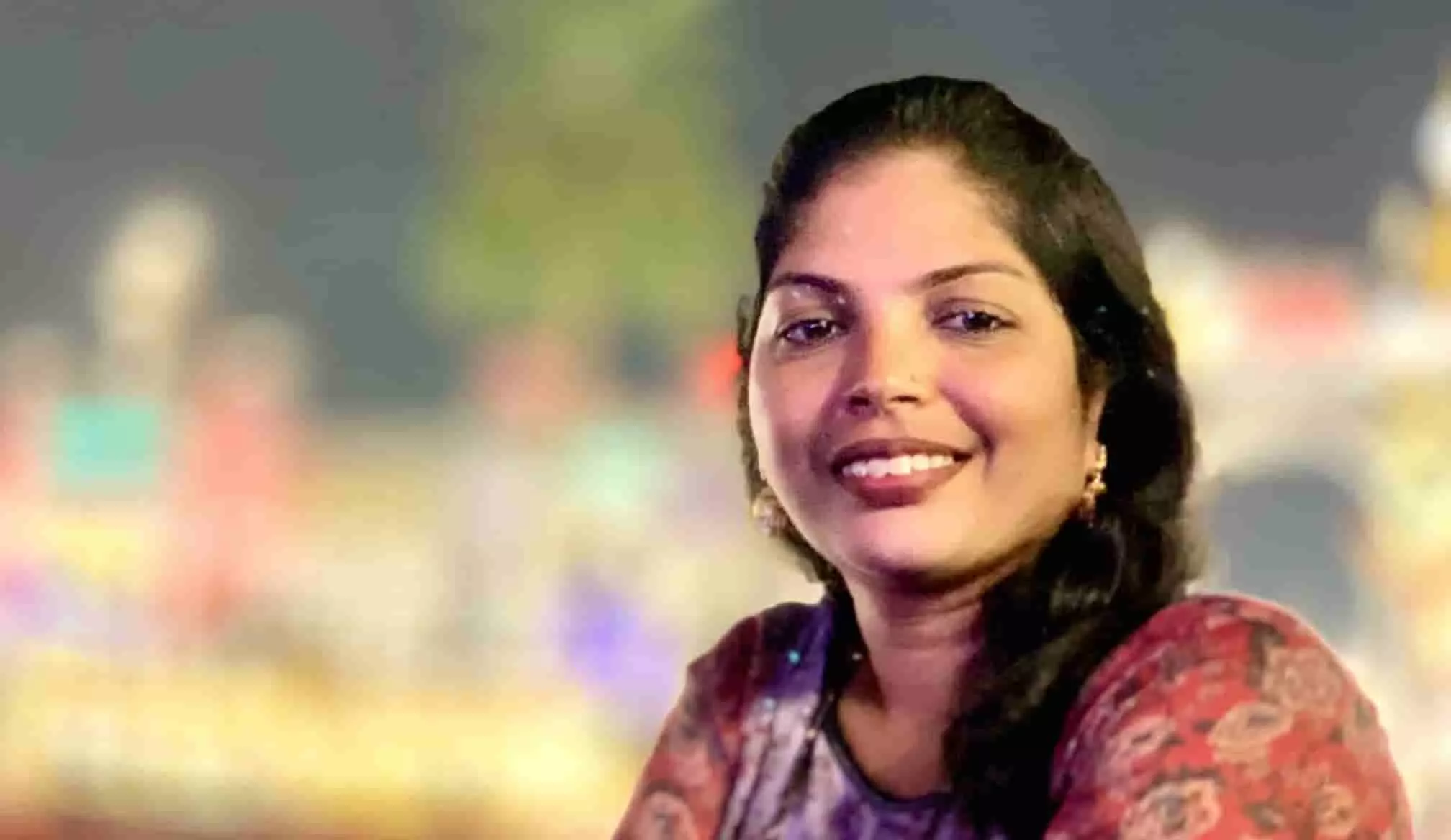 ദുബൈയിൽ ആന്ധ്രാ സ്വദേശിനി റോഡിൽ കുഴഞ്ഞുവീണു മരിച്ചു ദുബൈയിൽ ആന്ധ്രാ സ്വദേശിനി റോഡിൽ കുഴഞ്ഞുവീണു മരിച്ചു