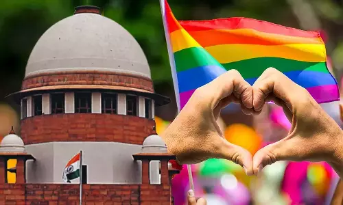 സ്വവര്‍ഗ വിവാഹത്തിന് നിയമസാധുതയില്ല; 3-2ന് ഹരജികള്‍ തള്ളി സുപ്രിംകോടതി