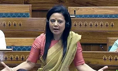 Same Cabinet, Same Finance Minister, Same Bad Budget; Mahua Moitra lashed out at the Finance Minister and the Central Government, latest indian news malayalam അതേ കാബിനറ്റ്, അതേ ധനമന്ത്രി, അതേ മോശം ബജറ്റ്; ധനമന്ത്രിക്കും കേന്ദ്രസർക്കാറിനുമെതിരെ ആഞ്ഞടിച്ച് മഹുവ മൊയ്ത്ര