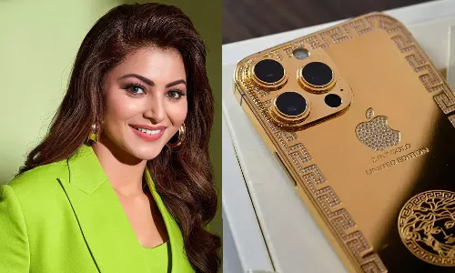 ആ സ്വർണ ഐഫോൺ കണ്ടവരുണ്ടോ?  പാരിതോഷികം പ്രഖ്യാപിച്ച് ഉർവശി റൗട്ടലേ