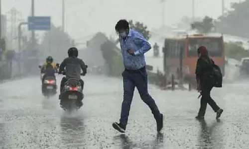 Rain, rain alert,  Yellow alert in 12 districts, kerala rain alert, latest malayalam news, മഴ, മഴ മുന്നറിയിപ്പ്, 12 ജില്ലകളിൽ യെല്ലോ അലർട്ട്, കേരള മഴ മുന്നറിയിപ്പ്, ഏറ്റവും പുതിയ മലയാളം വാർത്തകൾ