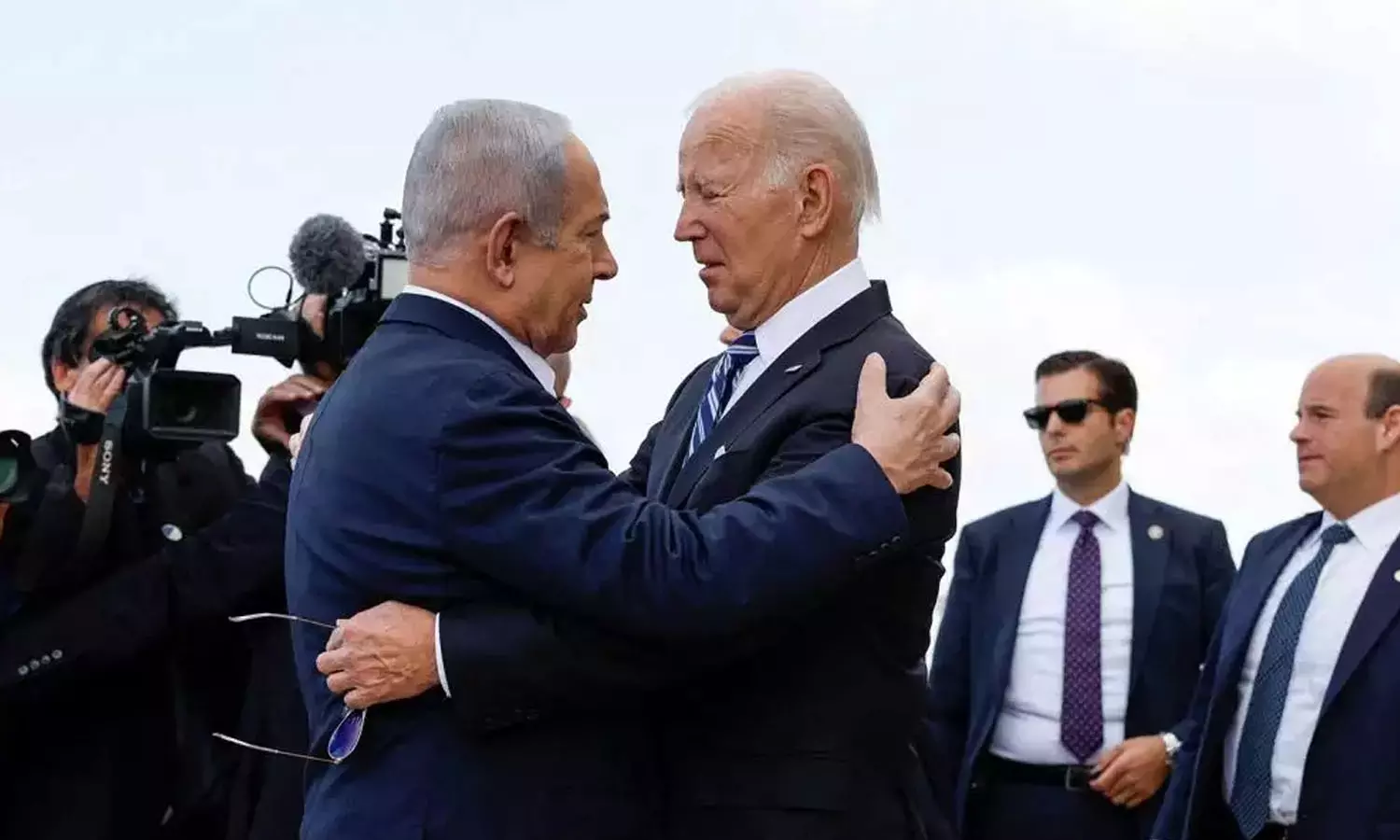Joe Biden in Israel, Discussion with Netanyahu, Joe Biden, arab leaders, israel, palastine, latest malayalam news, ജോ ബൈഡൻ ഇസ്രായേലിൽ, നെതന്യാഹുവുമായുള്ള ചർച്ച, ജോ ബൈഡൻ, അറബ് നേതാക്കൾ, ഇസ്രായേൽ, പാലസ്തീൻ, ഏറ്റവും പുതിയ മലയാളം വാർത്തകൾ Joe Biden in Israel, Discussion with Netanyahu, Joe Biden, arab leaders, israel, palastine, latest malayalam news, ജോ ബൈഡൻ ഇസ്രായേലിൽ, നെതന്യാഹുവുമായുള്ള ചർച്ച, ജോ ബൈഡൻ, അറബ് നേതാക്കൾ, ഇസ്രായേൽ, പാലസ്തീൻ, ഏറ്റവും പുതിയ മലയാളം വാർത്തകൾ