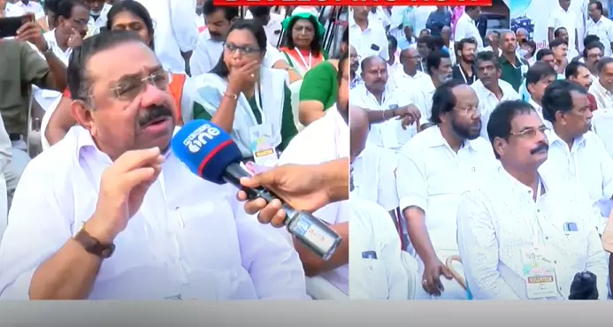 UDF Secretariat Blockade