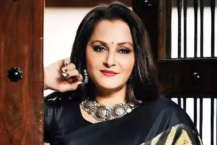 ഇ.എസ്.ഐ കേസിൽ ജയപ്രദയ്ക്ക് തിരിച്ചടി; തടവുശിക്ഷ ശരിവെച്ച് മദ്രാസ് ഹൈക്കോടതി, 20ലക്ഷം കെട്ടിവെച്ചാൽ ജാമ്യം ഇ.എസ്.ഐ കേസിൽ ജയപ്രദയ്ക്ക് തിരിച്ചടി; തടവുശിക്ഷ ശരിവെച്ച് മദ്രാസ് ഹൈക്കോടതി, 20ലക്ഷം കെട്ടിവെച്ചാൽ ജാമ്യം