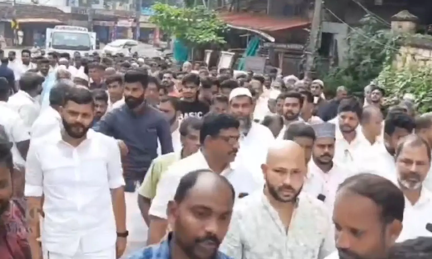 Case against Palestine solidarity march in Eratupetta, Eratupetta, Palestine, latest malayalam news, ഈരാറ്റുപേട്ട, ഈരാറ്റുപേട്ട, പലസ്തീൻ സോളിഡാരിറ്റി മാർച്ചിനെതിരെ കേസ്, ഏറ്റവും പുതിയ മലയാളം വാർത്ത Case against Palestine solidarity march in Eratupetta, Eratupetta, Palestine, latest malayalam news, ഈരാറ്റുപേട്ട, ഈരാറ്റുപേട്ട, പലസ്തീൻ സോളിഡാരിറ്റി മാർച്ചിനെതിരെ കേസ്, ഏറ്റവും പുതിയ മലയാളം വാർത്ത