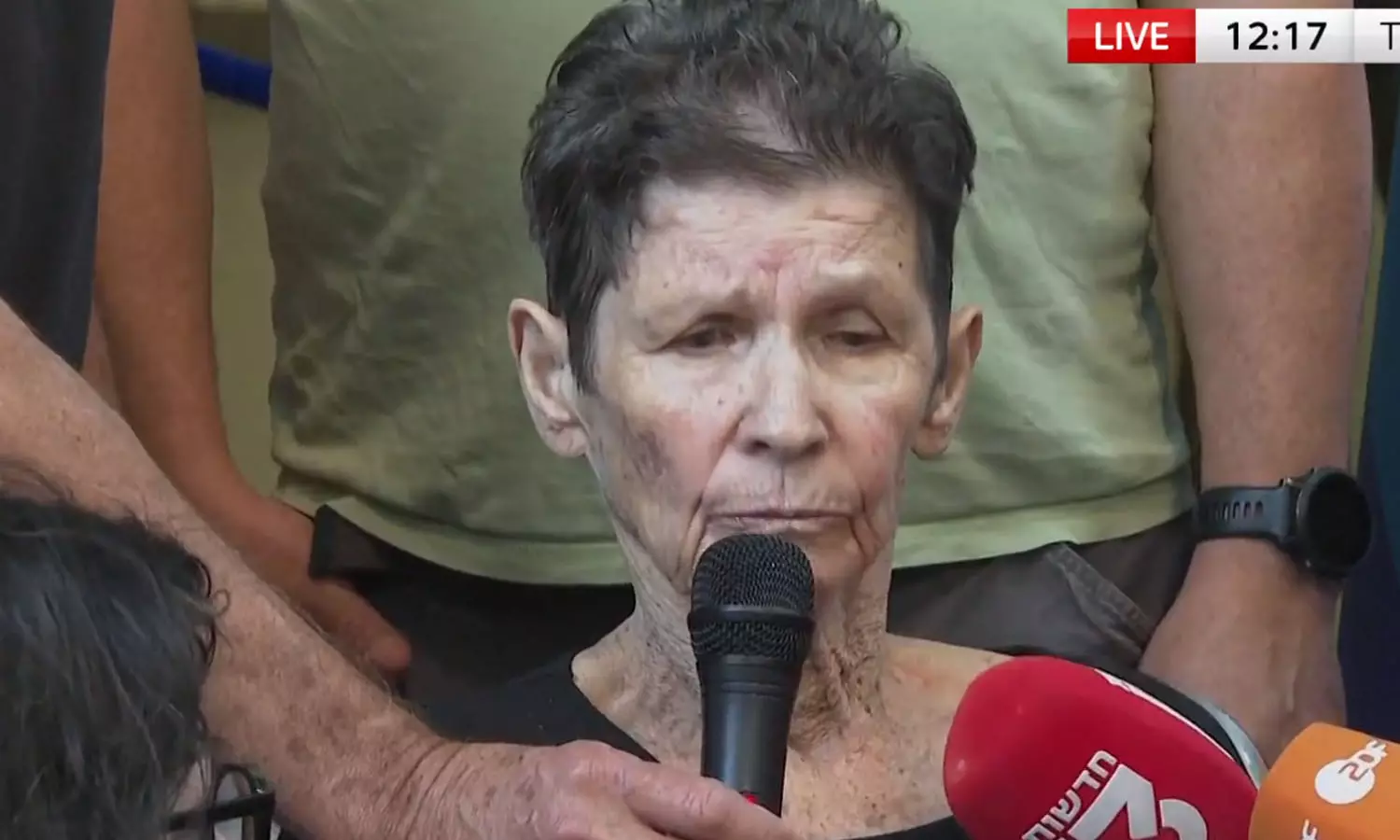 സൗഹൃദത്തോടെയാണ് അവർ പെരുമാറിയത്, എല്ലാ കാര്യങ്ങളും നോക്കി; ഹമാസ് മോചിപ്പിച്ച ഇസ്രയേൽ വനിത സൗഹൃദത്തോടെയാണ് അവർ പെരുമാറിയത്, എല്ലാ കാര്യങ്ങളും നോക്കി; ഹമാസ് മോചിപ്പിച്ച ഇസ്രയേൽ വനിത