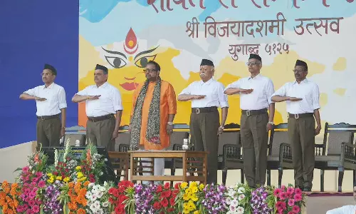 Shankar Mahadevan attends RSS annual Vijayadashami Utsav at Nagpur