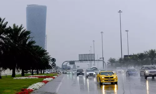 ബഹറൈനിൽ വ്യാഴാഴ്ച ഇടിയോട്​ കൂടിയ മഴയും കാറ്റുമുണ്ടാകുമെന്ന്​ മുന്നറിയിപ്പ്